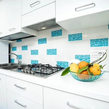 Casa Acqua Marina - Only 6 Steps From The Main Road Apartamento Amalfi