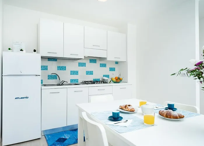 Apartment Casa Acqua Marina - Only 6 Steps From The Main Road