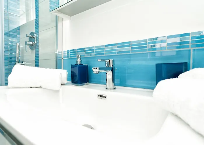 Apartment Casa Acqua Marina - Only 6 Steps From The Main Road