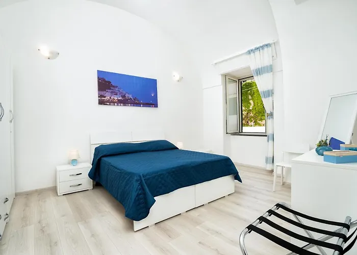 Casa Acqua Marina - Only 6 Steps From The Main Road Amalfi